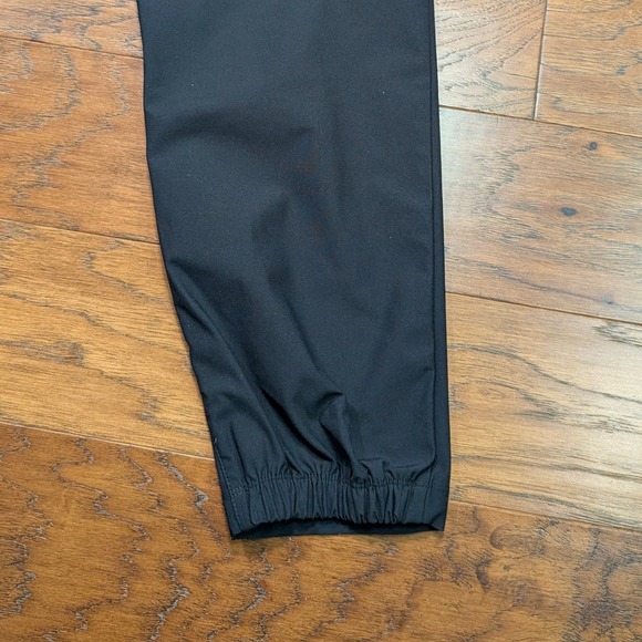 Cuts AO Jogger Mens Large Black 33/35x28 Technical Stretch Tapered Pants 1306 - Picture 7 of 8